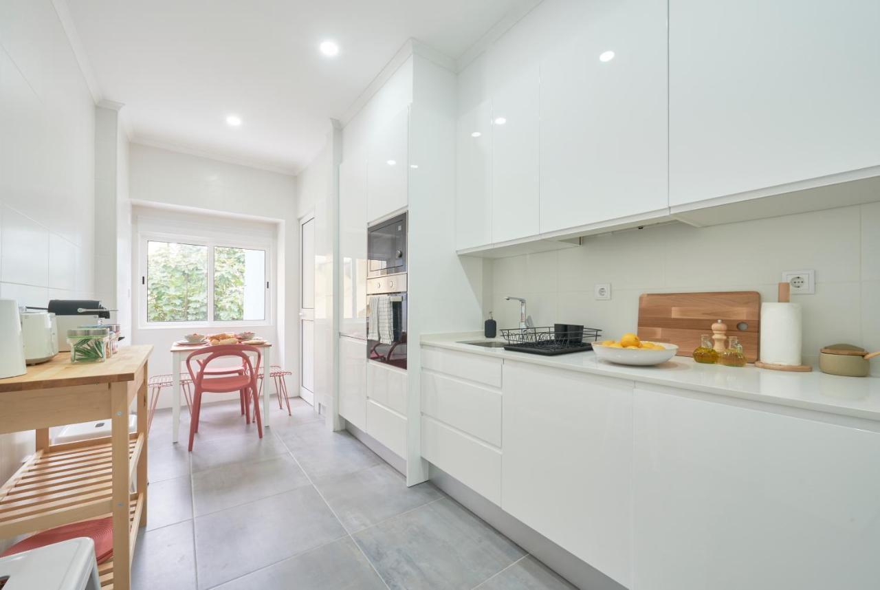 Spacious & Light-Filled 4Br Apartment By Timecoler Амадора Екстериор снимка
