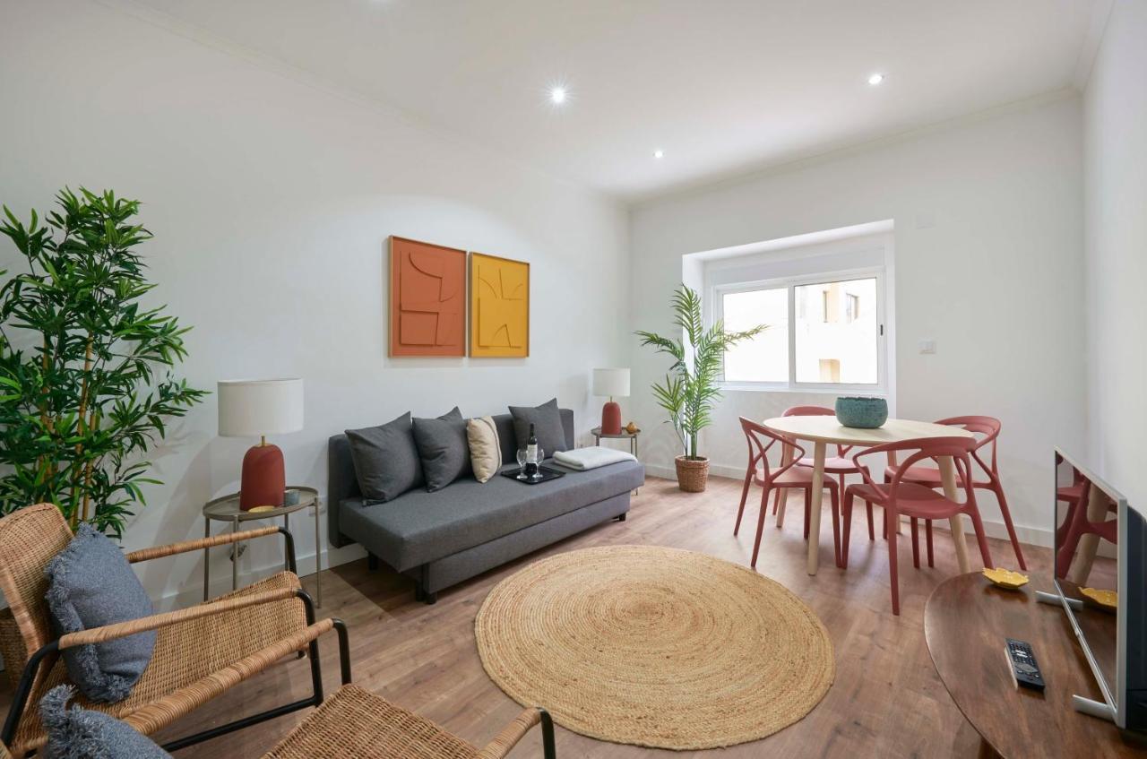Spacious & Light-Filled 4Br Apartment By Timecoler Амадора Екстериор снимка