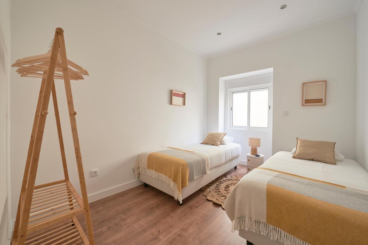 Spacious & Light-Filled 4Br Apartment By Timecoler Амадора Екстериор снимка